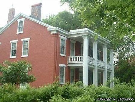 The Solon Langworthy House Ξενοδοχείο Dubuque Εξωτερικό φωτογραφία